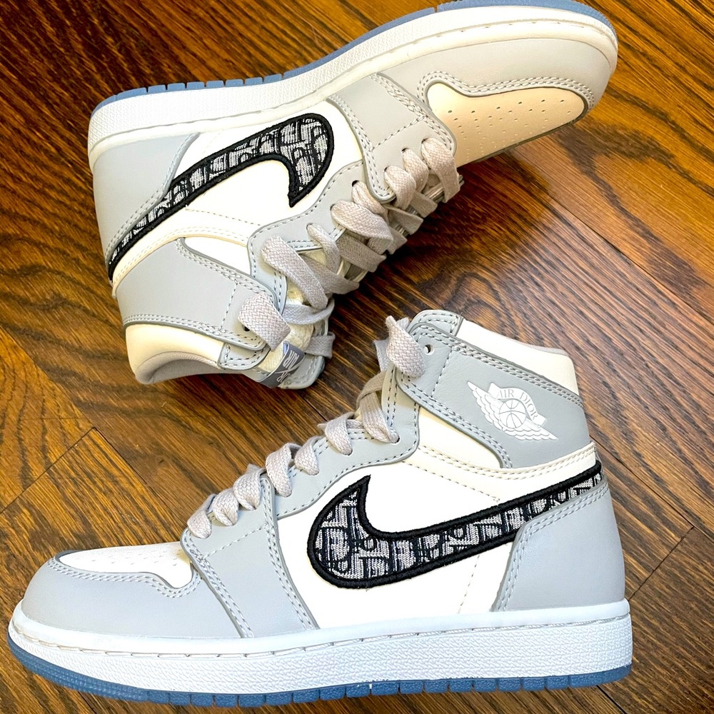 Nike x Dior Retro High sneaker
